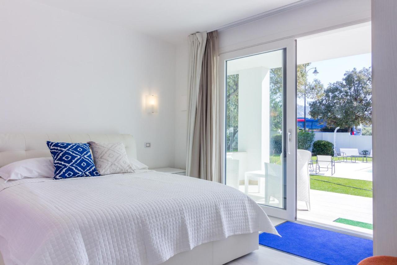 Double Room Pool View
