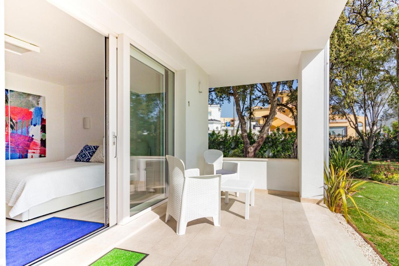 Double Room Pool View
