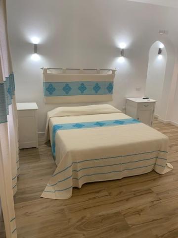 Double Room,1464170359:JPEG
