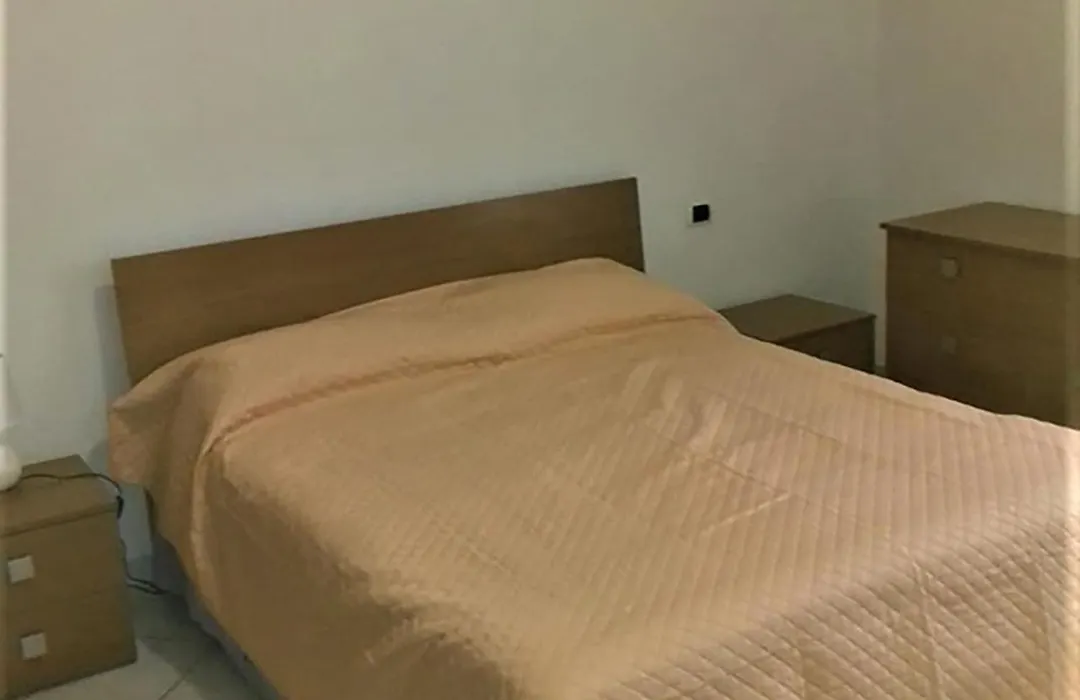Galluras B&B-1
