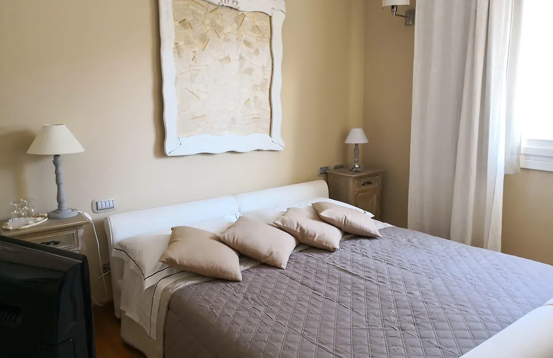 White House Luxury Hospitality-1
