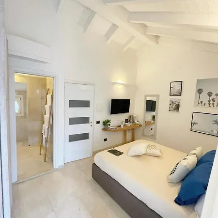 Corso Umberto Rooms-3