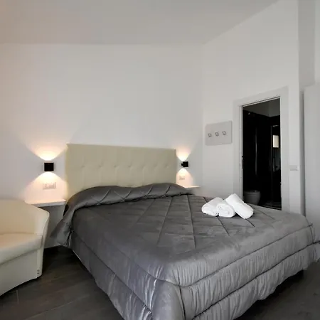 Cavour Rooms-3