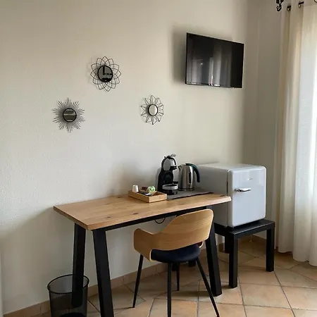Excellent Rooms Paola'S-3